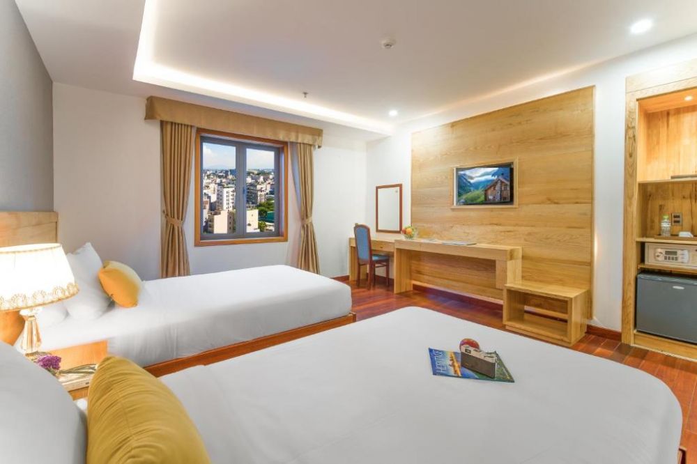 Connecting, Sunny Ocean Hotel & Spa 4*