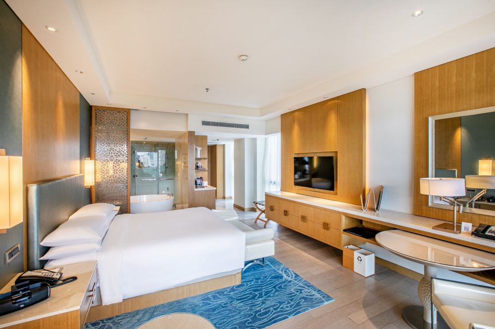 Deluxe Ocean View Room, JW Marriott Hotel Sanya Dadonghai Bay (ex. Sanya Marriott) 5*