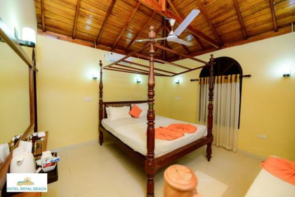 Сabana, Royal Beach Hotel & Restaurant 2*