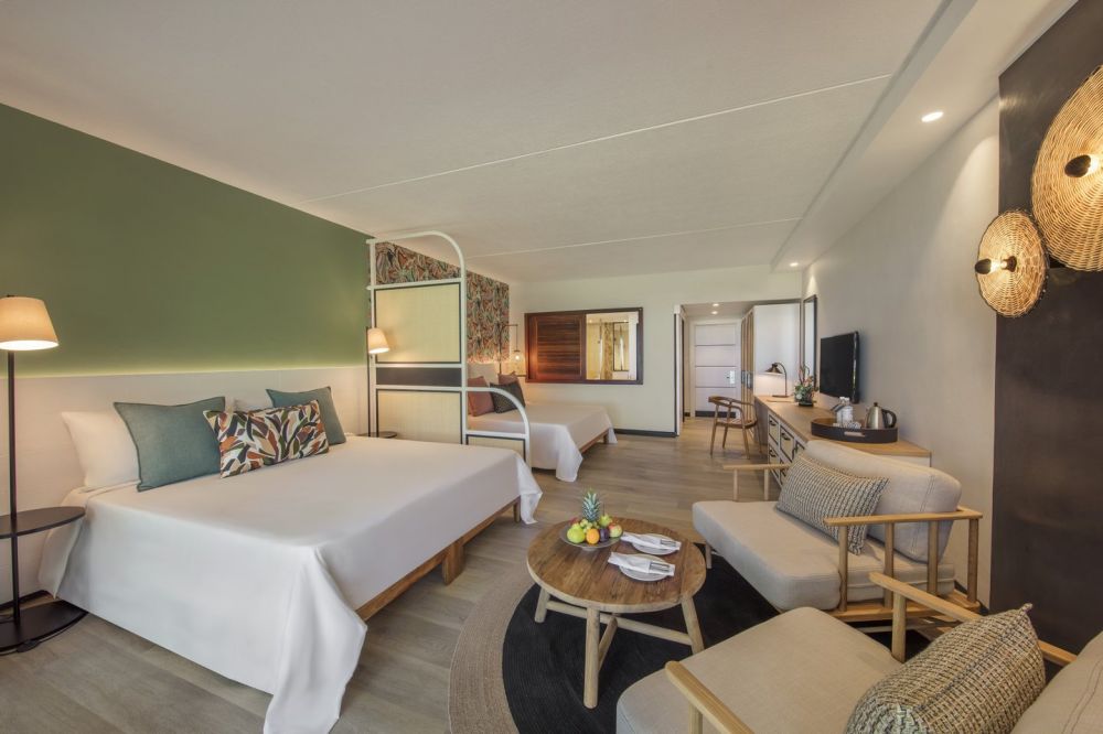 Deluxe/Deluxe Ground Floor, Victoria Beachcomber Resort & SPA 4*