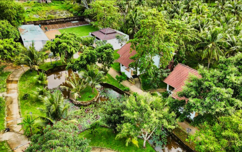 Flower Stream Bungalow, YNG Luxor Phu Quoc Resort 4*