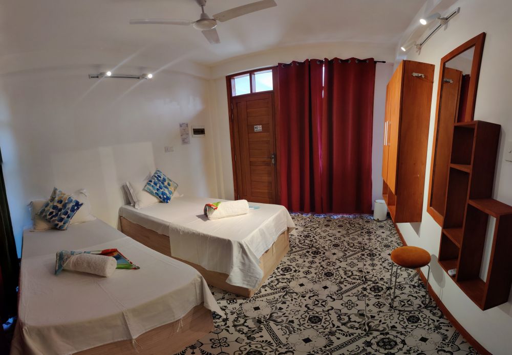 Deluxe Room, Palm Lagoon 