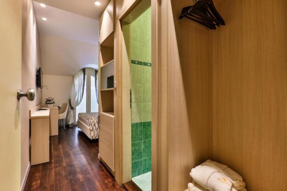 DBL Sea Side View, Palma Tivat 4*