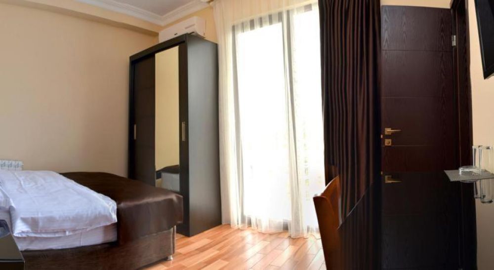 Double or Twin City View, Pearl Of Sea 4*