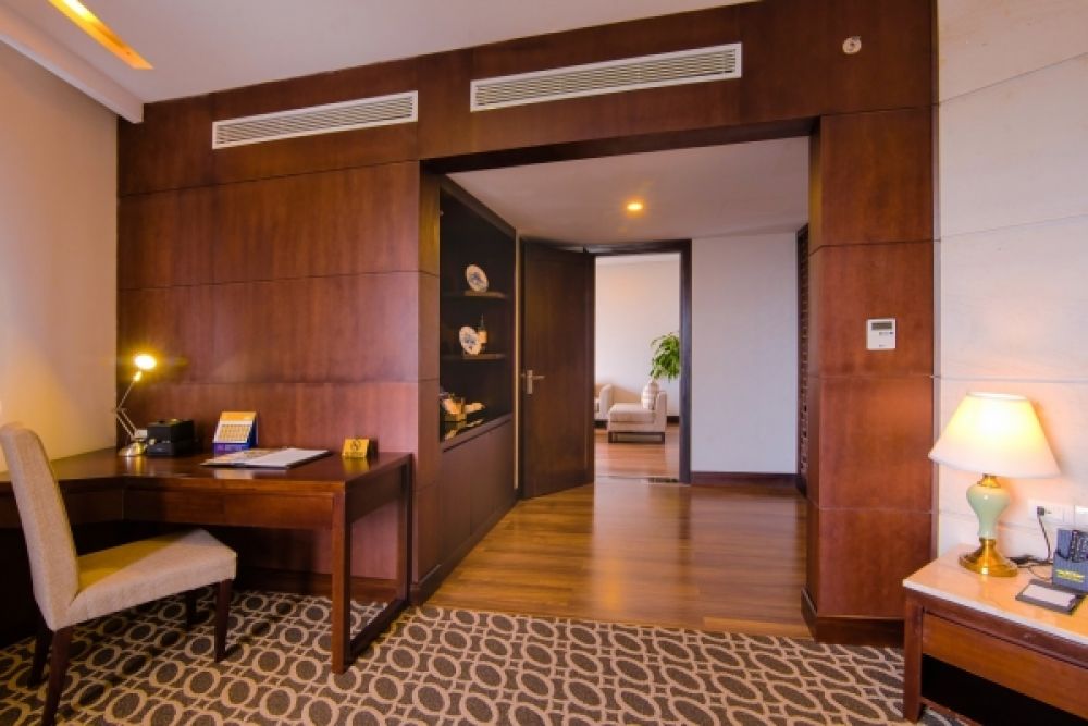Premier Suite, Minh Toan Galaxy Hotel 4*
