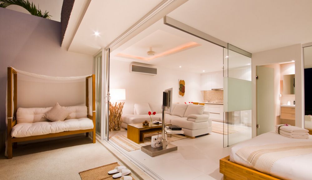 One Bedroom Pool & Terrace Suite, Code Hotel 4*