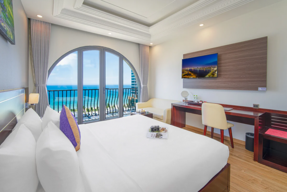 Double Sea View with Balcony, Alani Hotel & Spa Da Nang 4*