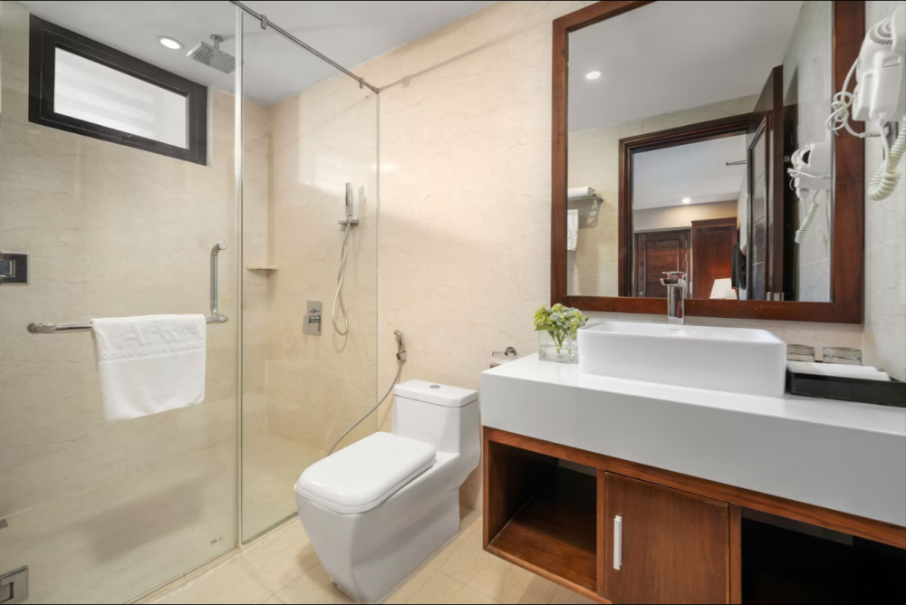 Deluxe Twin, Yarra Ocean Suites Danang 4*