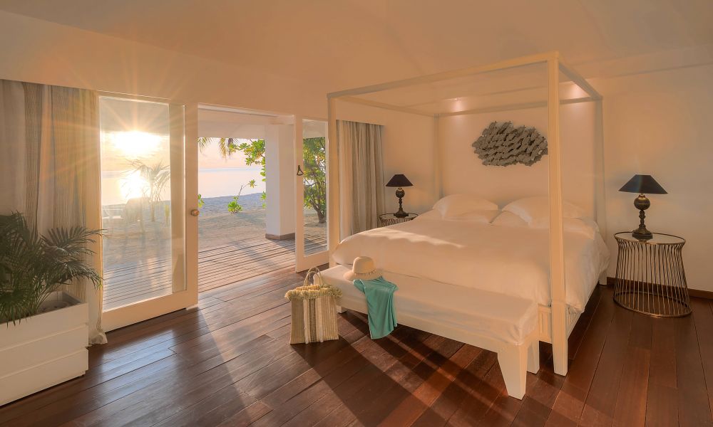 Beach Front Suite, Diamonds Thudufushi Island 5*