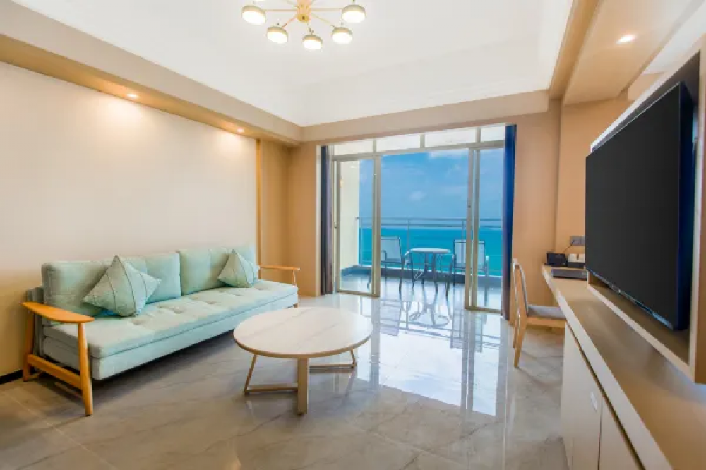 Deluxe Sea View Suite, Sanya Shengyi Seaview Hotel (ex.Shengyi Holiday Villa Hotel Sanya) 4*