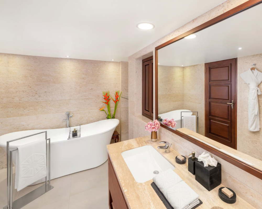 Vasco da Gama Suite Sea View, Taj Cidade De Goa Heritage (ex.Cidade De Goa) 5*