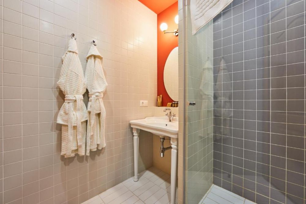 Superior twin with balcony, Amante Narikala 4*