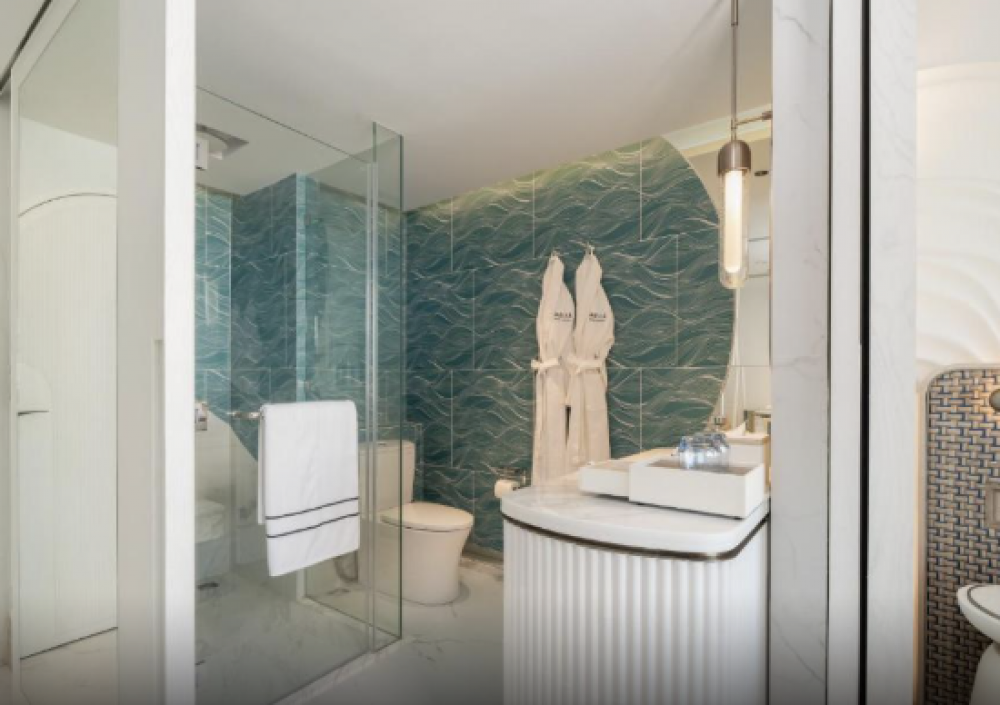 The Level Premium Sea View, Melia Pattaya Hotel 5*