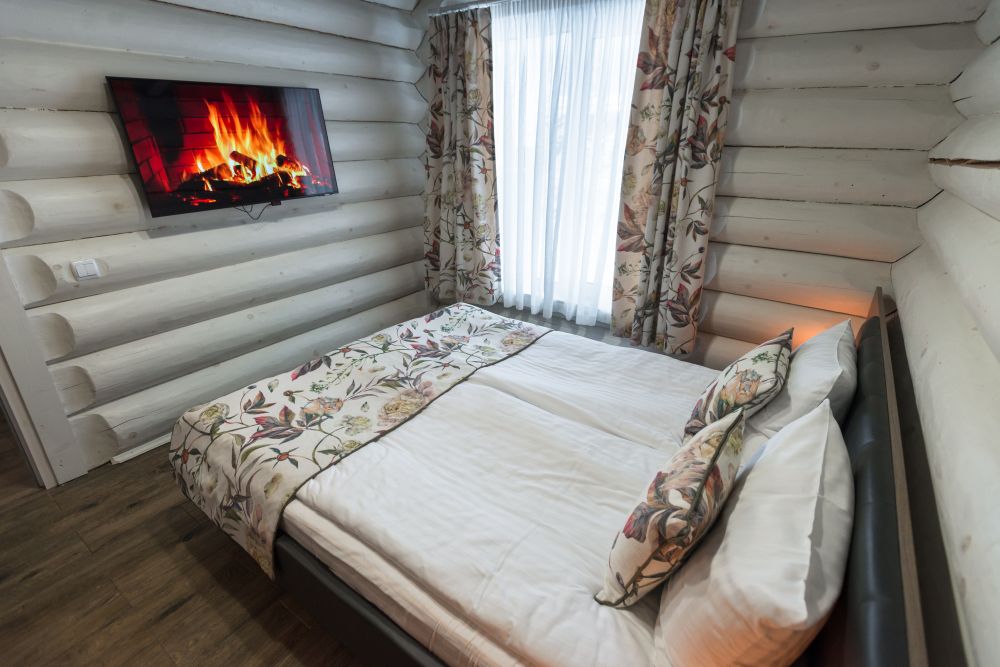 2-room Cottage with Terrace (Hutir 1 Cottage), Озеро Vita 