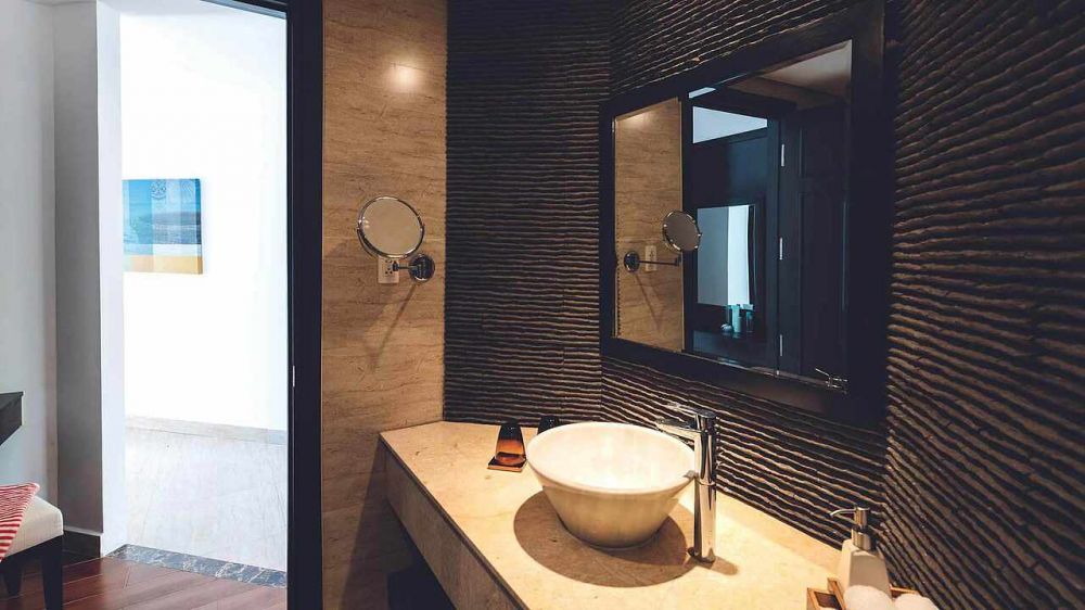 Deluxe Junior Suite Garden View, Robinson Nam Hoi An 5*