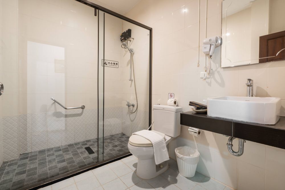 Family Suite, Phuket Leelavadee Hua Ting Resort (ex. Hua Ting Holiday Phuket) 4*