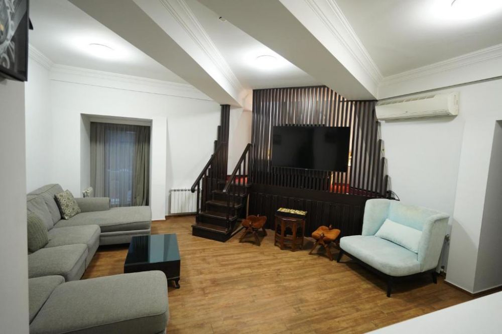 Duplex Suite, Old Town 3*