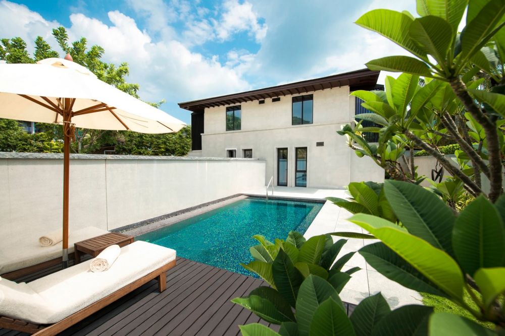 Luxury Pool Villa with 3 bedrooms, Le Meridien Shimei Bay Beach Resort & Spa 5*