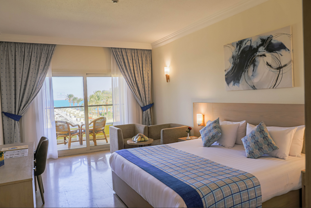 Superior Room, Palm Beach Resort & Spa 4*