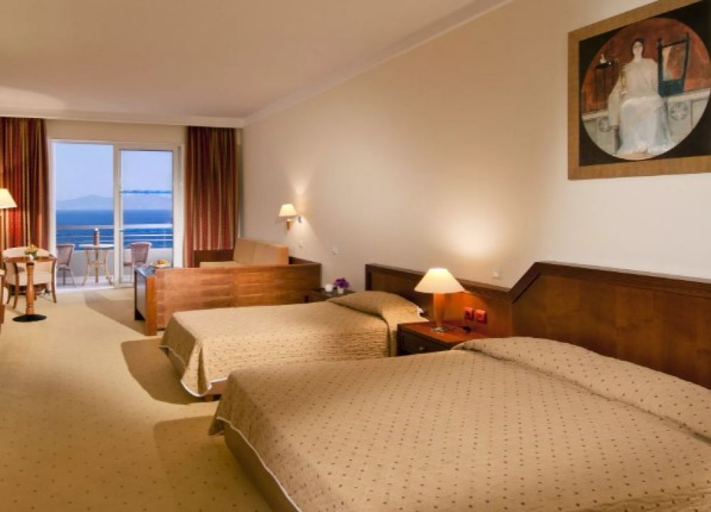 Junior Suite Side Sea View/ Sea View, Kipriotis Panorama Hotel & Suites 5*