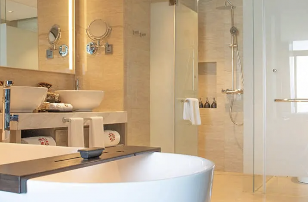 Premier Seaview Room, Angsana Teluk Bahang, Penang 5*