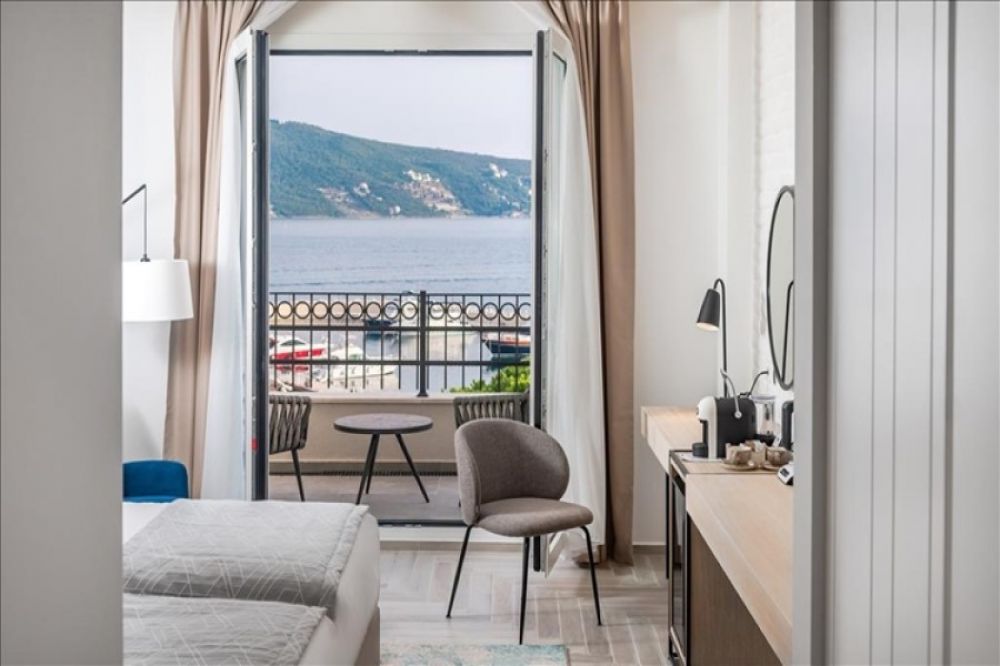 Superior Sea View with balcony | Modern, Lazure & Marina Hotel 5*