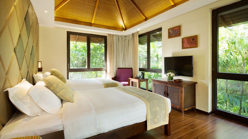 3 Bedrooms Villa, Yalong Bay Villas & Spa 5*