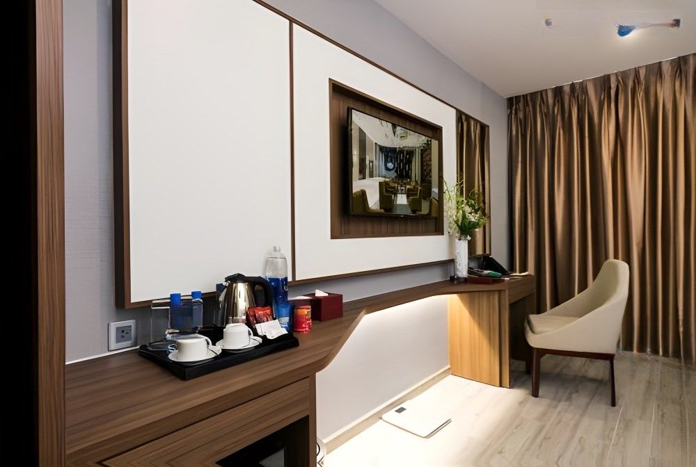 Premier SV with balcony, LeMore Hotel Nha Trang 4*