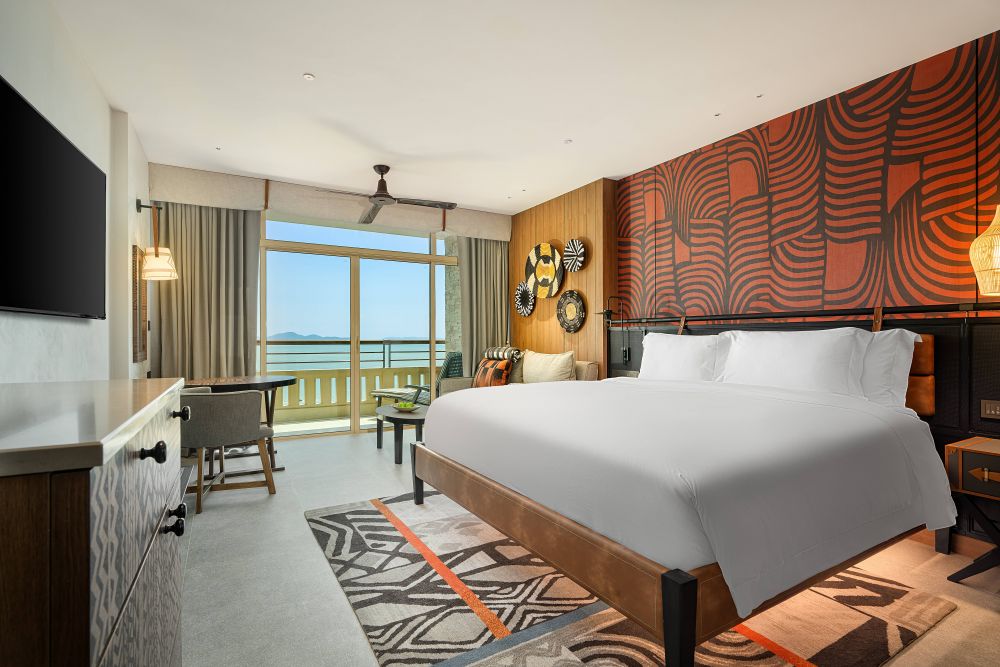 Deluxe Explorer - King, Centara Grand Mirage Beach Resort Pattaya 5*