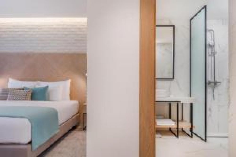 Studio Sea View with balcony | Modern, Lazure & Marina Hotel 5*