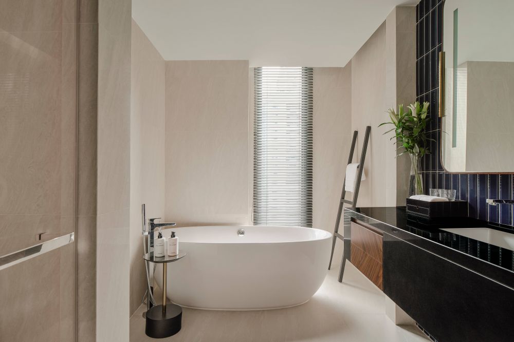 Junior Suite, Intercontinental Bangkok Sukhumvit 5*