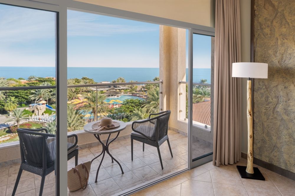 Ocean View One Bedroom Suite With Balcony, Fujairah Rotana Resort and SPA 5*