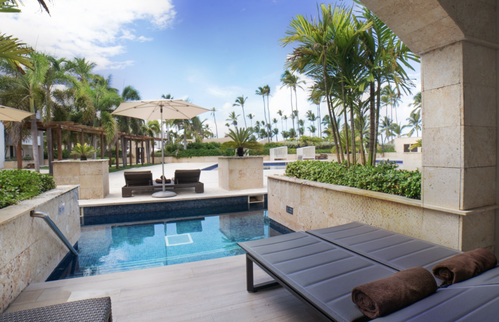 Luxury Swim Out Room Diamond Club, Hideaway at Royalton Punta Cana 5*