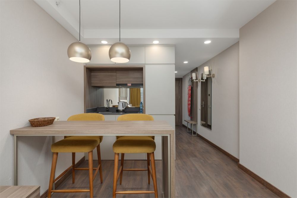 Studio triple, Wyn Residence 