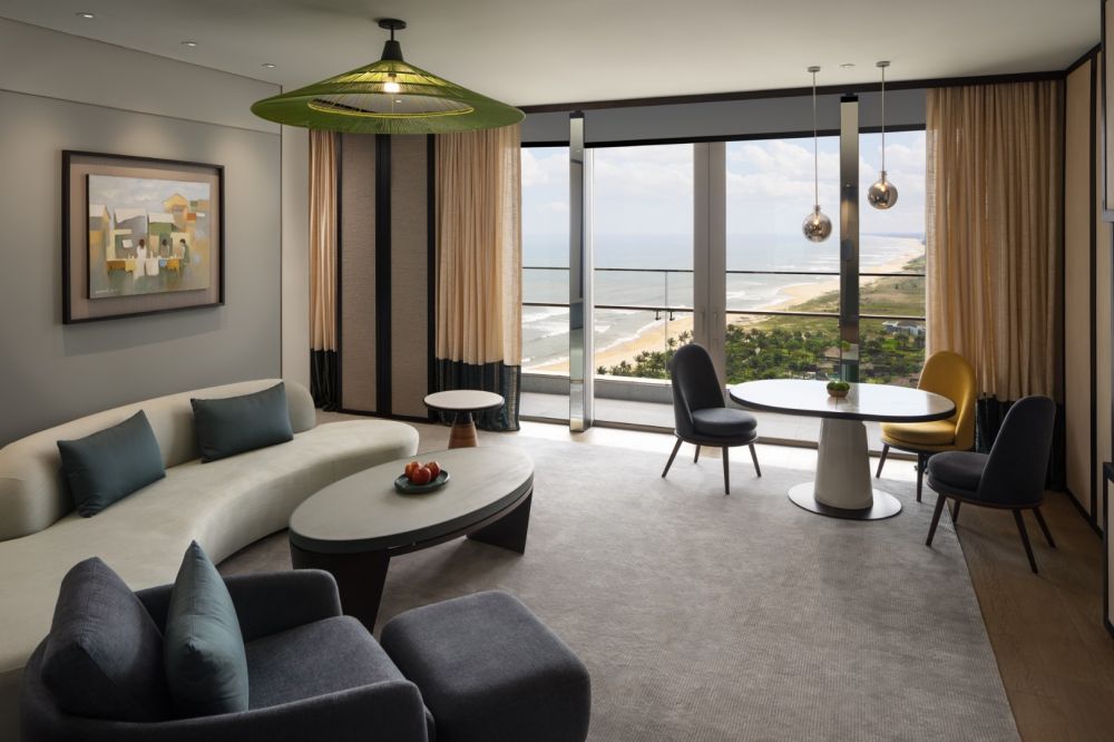 Deluxe OV Suite, New World Hoiana Beach Resort 5*