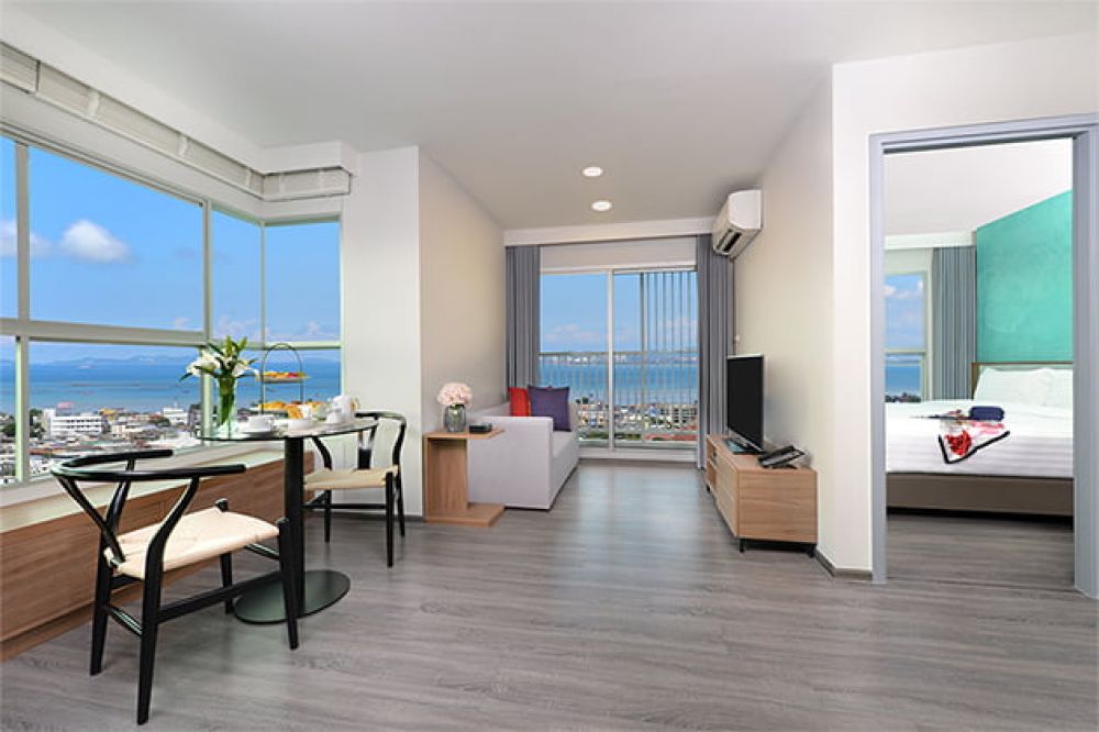 Grand Deluxe, Centre Point Prime Hotel Pattaya 5*