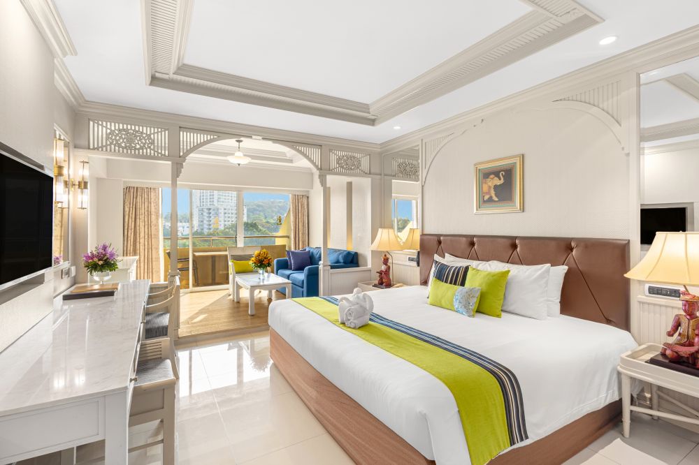 Mini Suite Plus Sunrise View/ Sea View, Royal Cliff Beach Hotel 5*