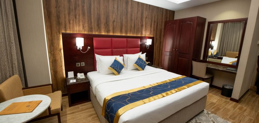 Standard Room, Ramee Guestline Hotel 4*