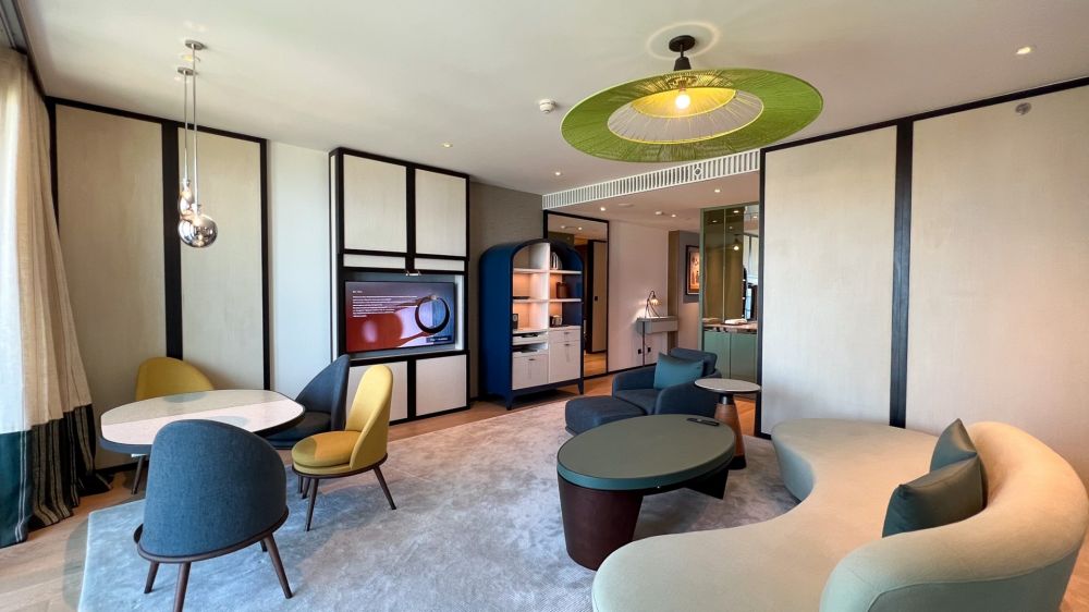 Deluxe OV Suite, New World Hoiana Beach Resort 5*