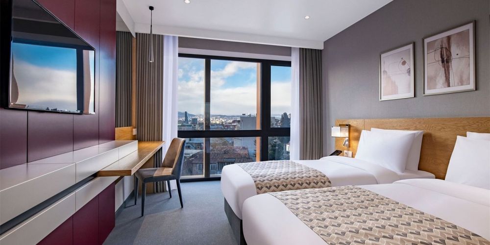 Studio twin, Clocks 4*