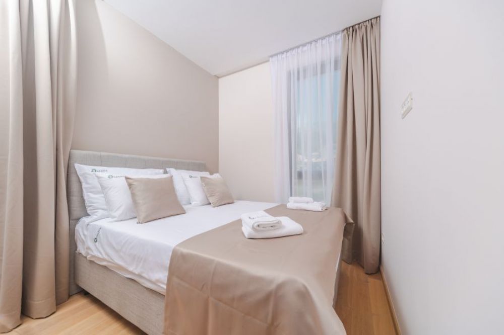 APP 02+2 Sea View, Oliana Apartments 4*