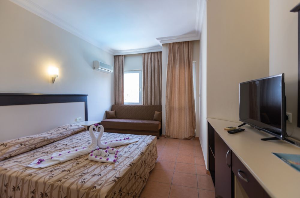 Standard, Helios Hotel 3*