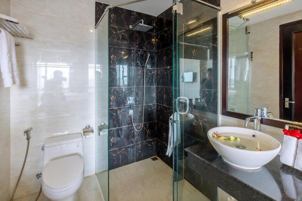 Deluxe/ Deluxe Twin, Ocean Haven Hotel Danang 3*
