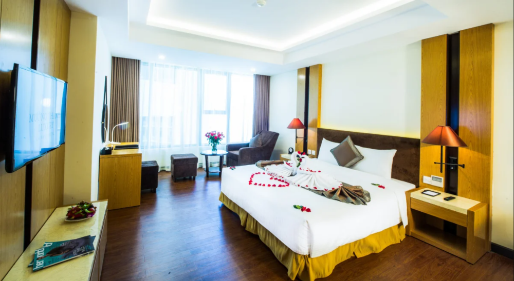 Deluxe/ Deluxe Ocean View, Muong Thanh Luxury Da Nang 5*