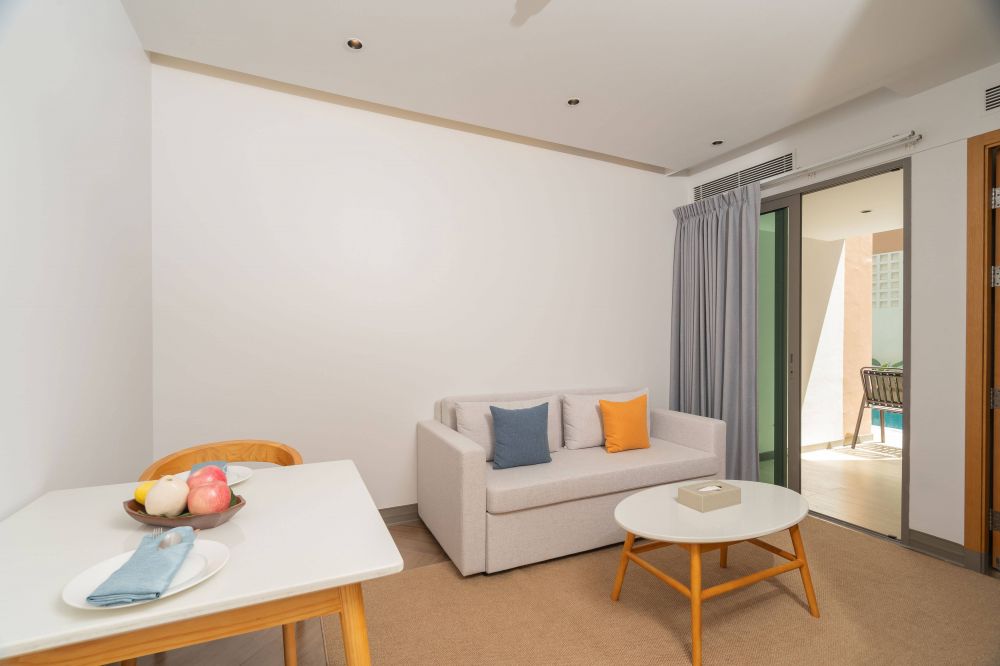 Suite Pool Access, Wyndham Garden Phuket Kamala 5*