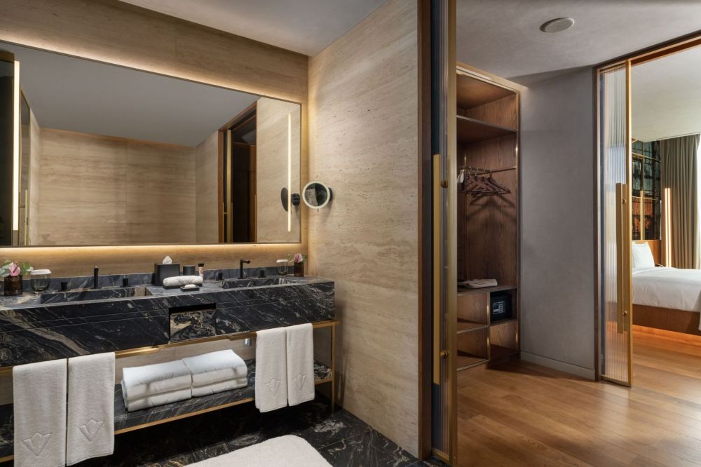 1 Bedroom Premium Suite Sea View, Rixos Tersane Istanbul - Nickelodeon Play Tersane Access 5*