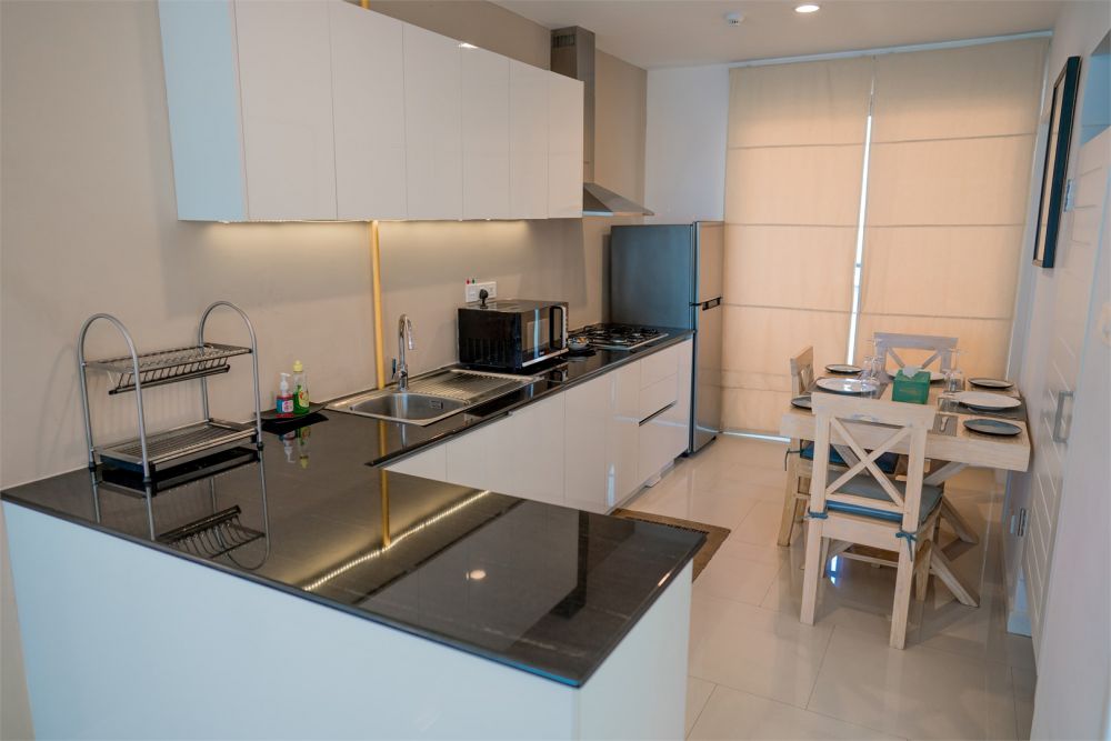 Two Bedroom Suite Partial/Direct Sea View, Ocean Front Condominium - Galle 4*