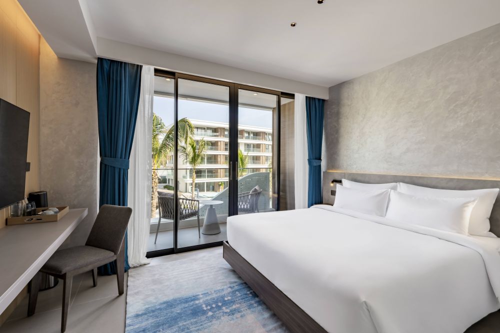 Premier Pool View, Kora Beach Resort Phuket 5*