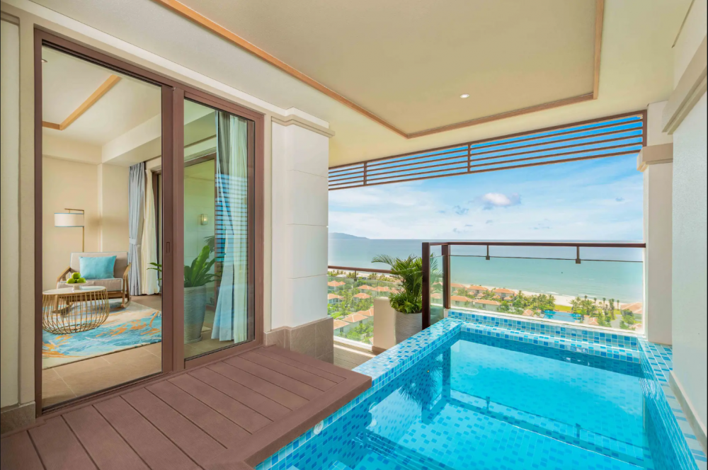 Ocean View Pool Suite, Fusion Resort & Villas Danang 5*