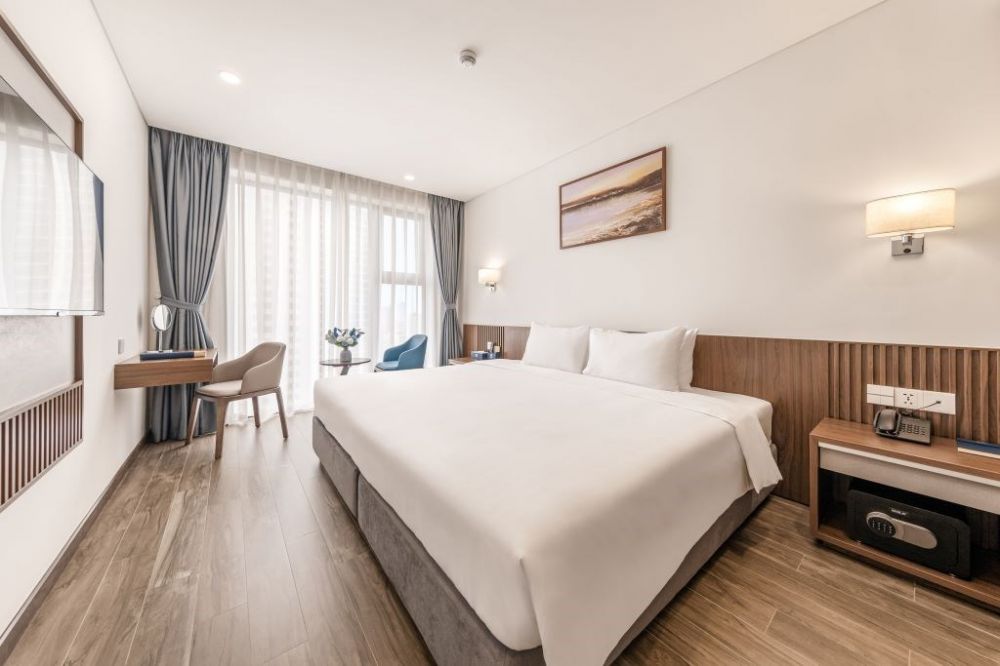 Suite Family, Mangata Beachfront Hotel 4*